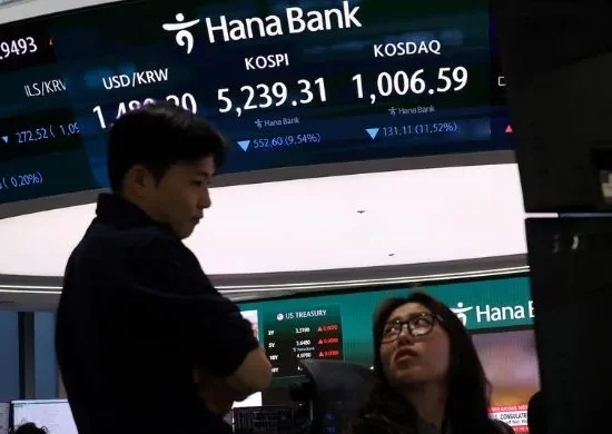 Iran War Sends Korean Stocks Tumbling 12% in Historic Market Crash