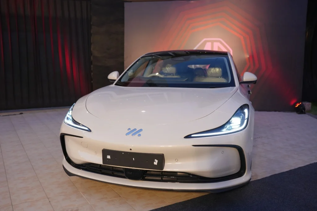 MG IM5 showcased in Pakistan for the first time at Experience More Karachi, highlighting MG’s future mobility and design direction.